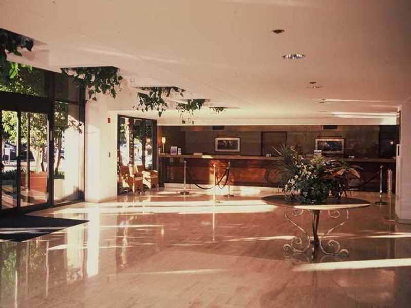 Hilton Palm Springs Hotel Dalaman gambar